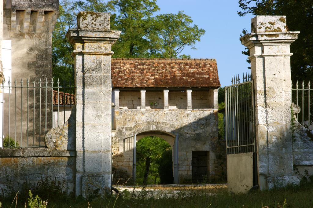 Chateau De La Combe Puyrenier 외부 사진