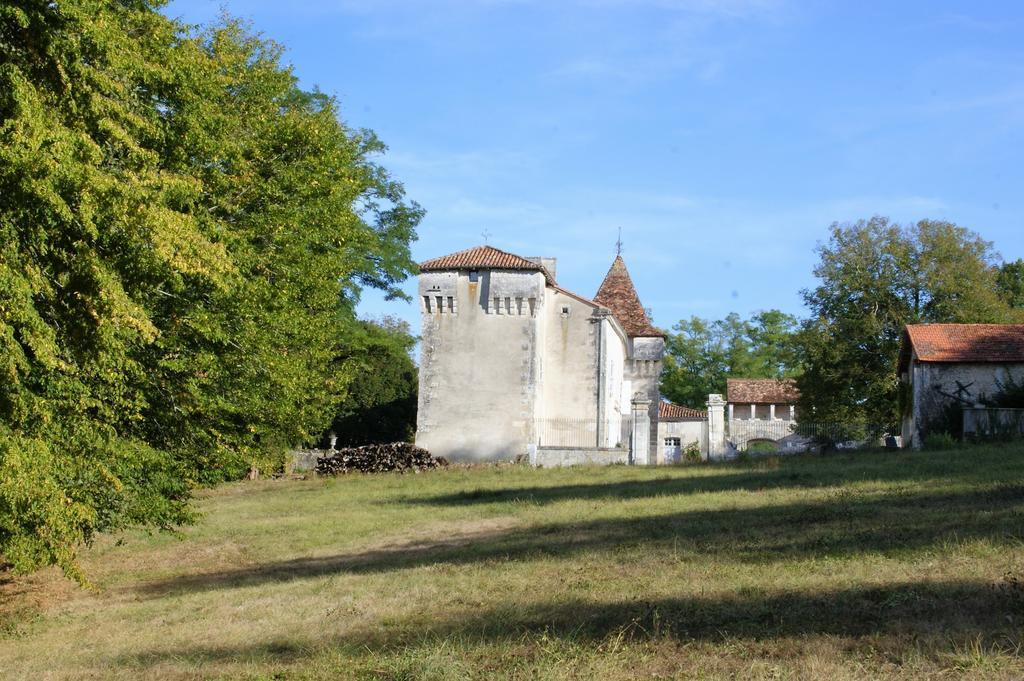 Chateau De La Combe Puyrenier 외부 사진